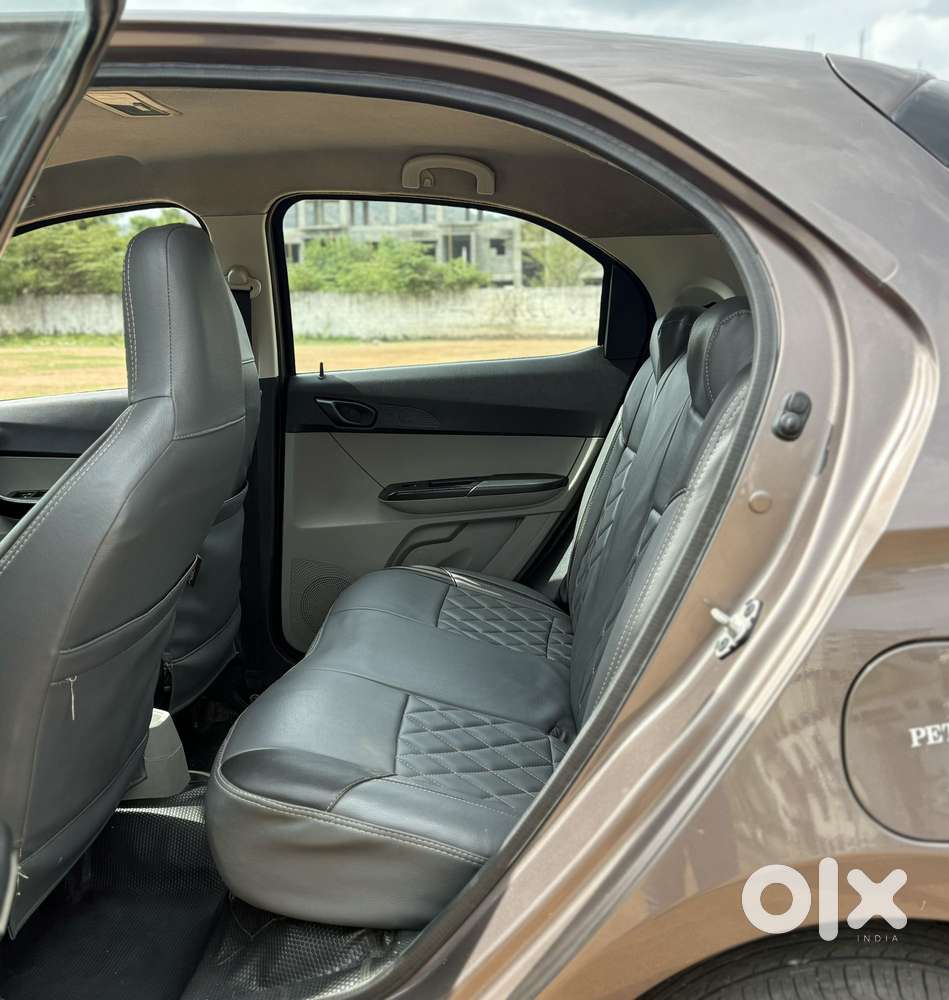 Tata Tiago 1.2 Revotron Xta, 2017, Petrol