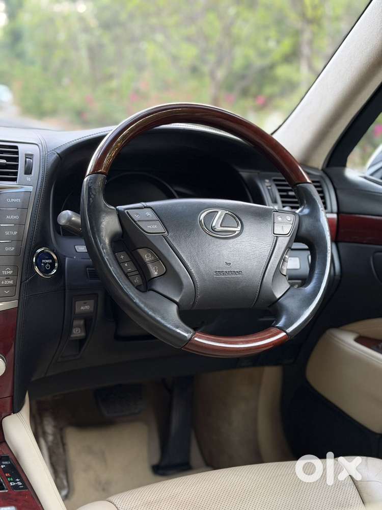 Lexus Ls 600 Hl, 2011, Petrol