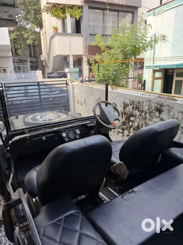 Mahindra Jeep Classic 1996