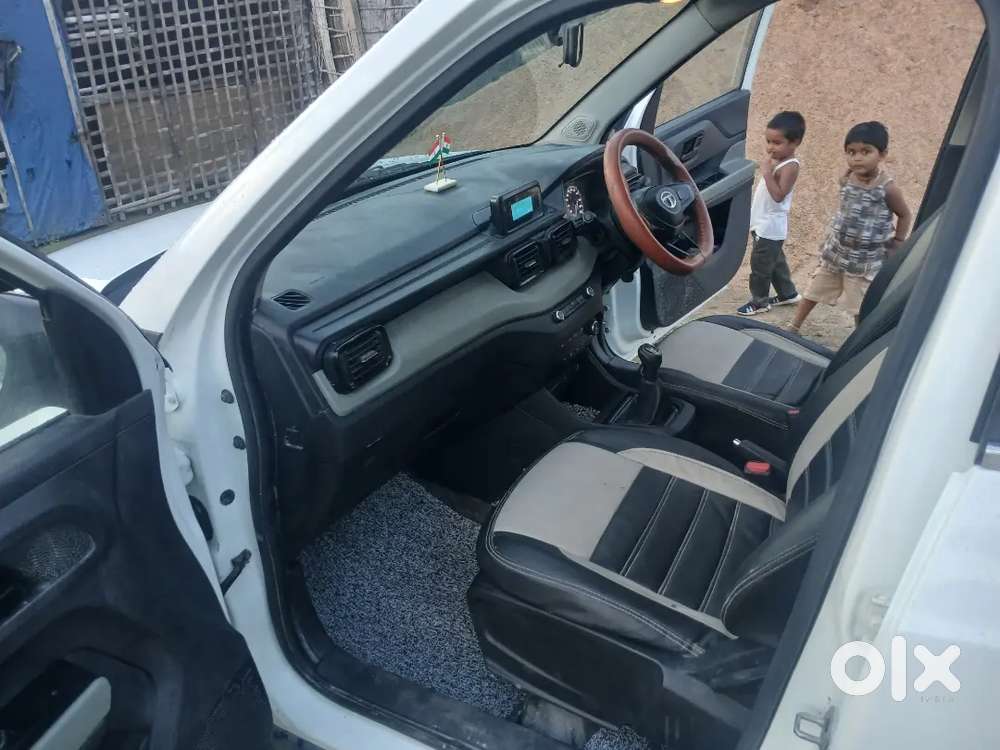 Tata Punch 2023 Petrol 16500 Km Driven