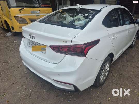 Hyundai Verna Fluidic 1.6 Ex Vtvt, 2018, Petrol