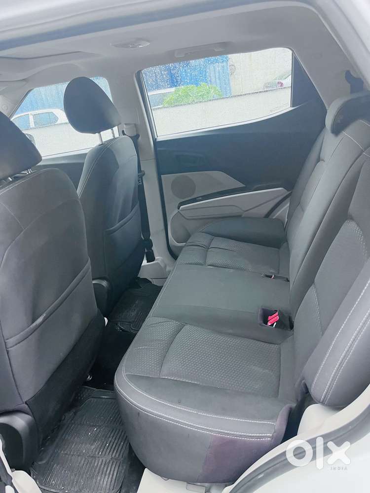Mahindra Xuv300 W6, 2023, Petrol