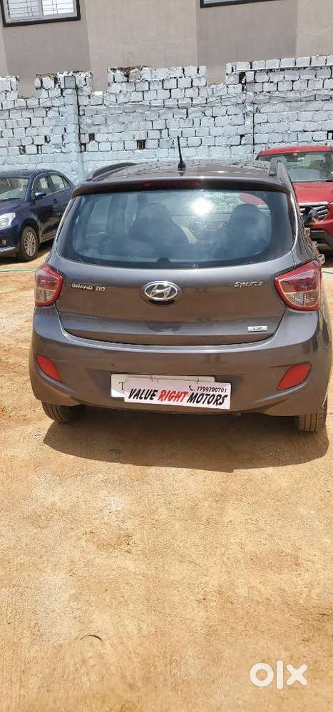 Hyundai Grand I10 Sportz, 2014, Petrol