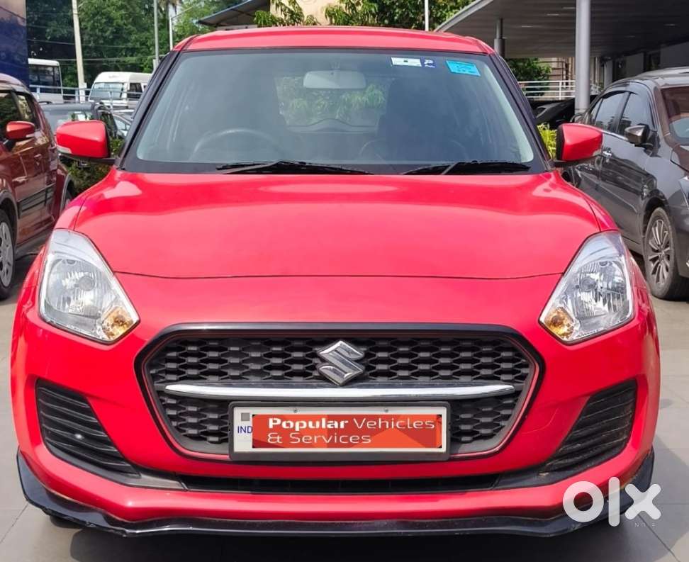 Maruti Suzuki Swift Vxi + Manual, 2023, Petrol
