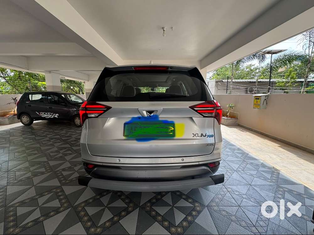 Mahindra Xuv700 2022 Diesel Well Maintained