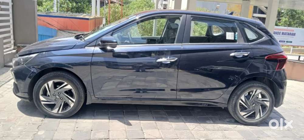 Hyundai I20 Asta 1.2 Ivt, 2021, Petrol
