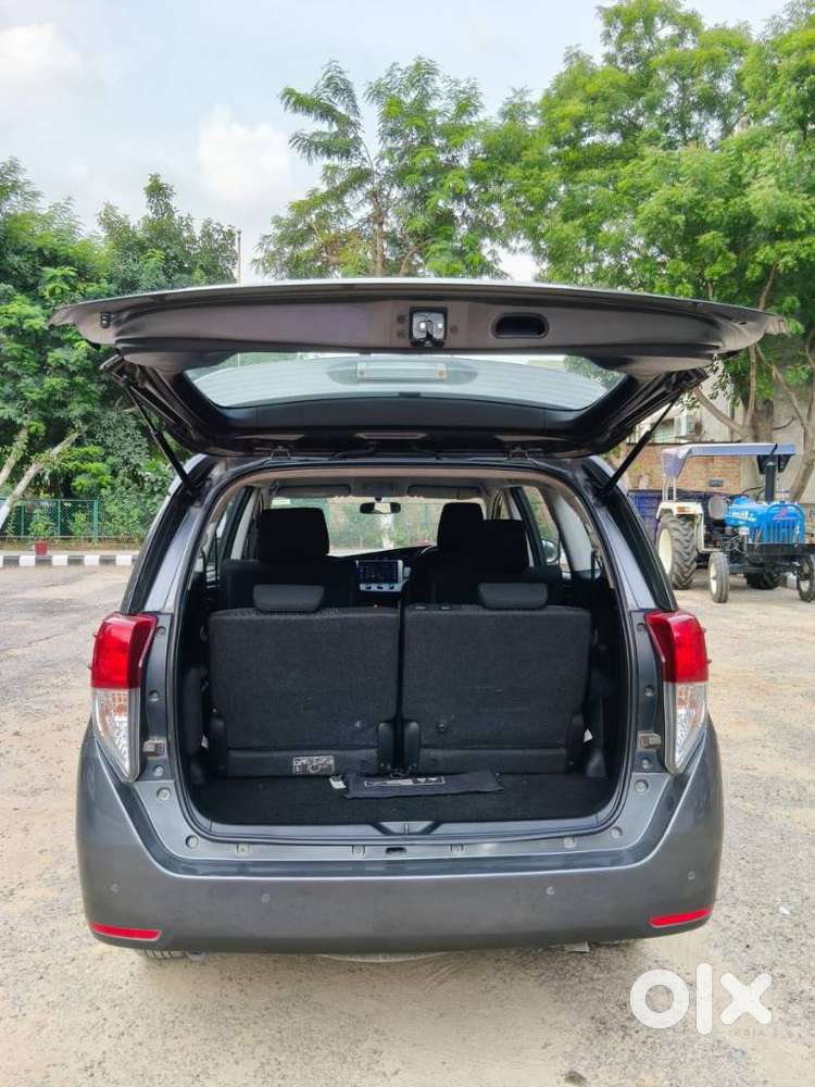 Toyota Innova Crysta 2.4 G Mt 7 Str, 2020, Diesel