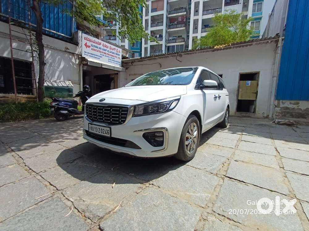 Kia Carnival Limousine, 2020