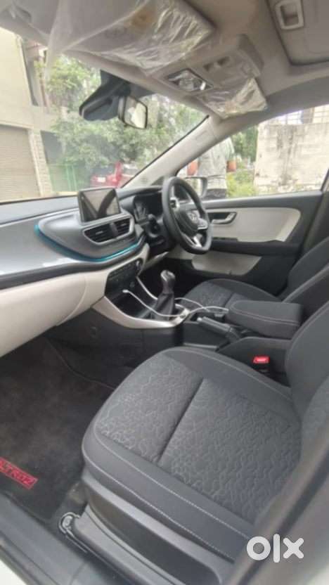 Tata Altroz 1.5 Xz Plus Diesel, 2023, Diesel