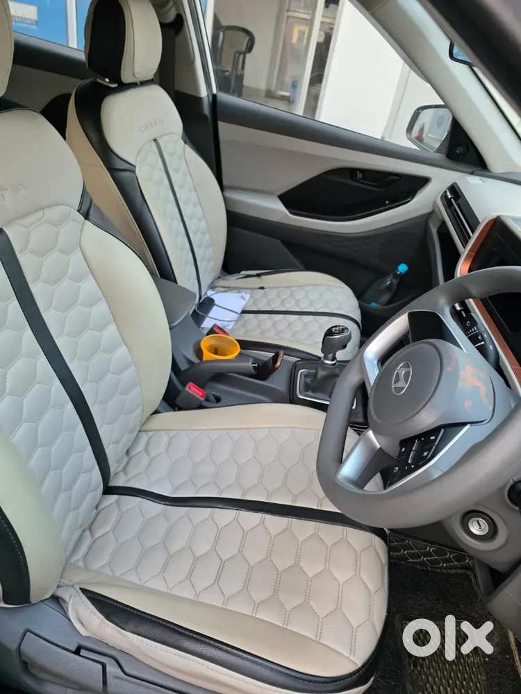 Hyundai Creta Facelift 2024 Base Model White Color