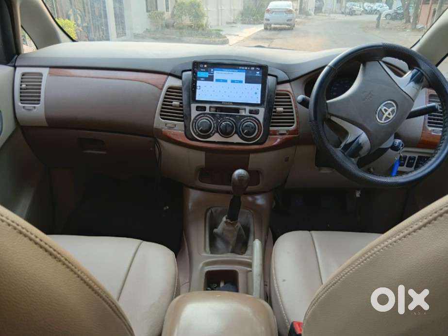 Toyota Innova 2.5 G (diesel) 7 Seater, 2016, Diesel