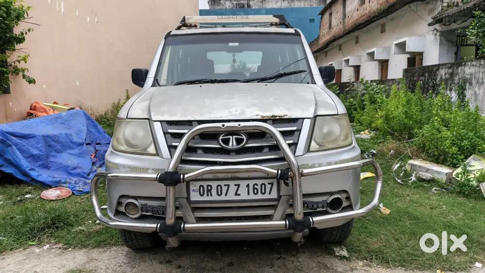 Tata Sumo Grande 2012