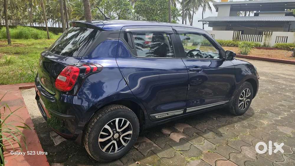 Maruti Suzuki New-gen Swift 2022 Petrol 33000 Km Driven