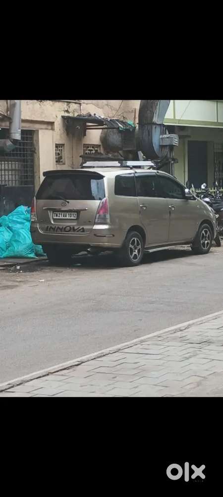 Toyota Innova 2007 V