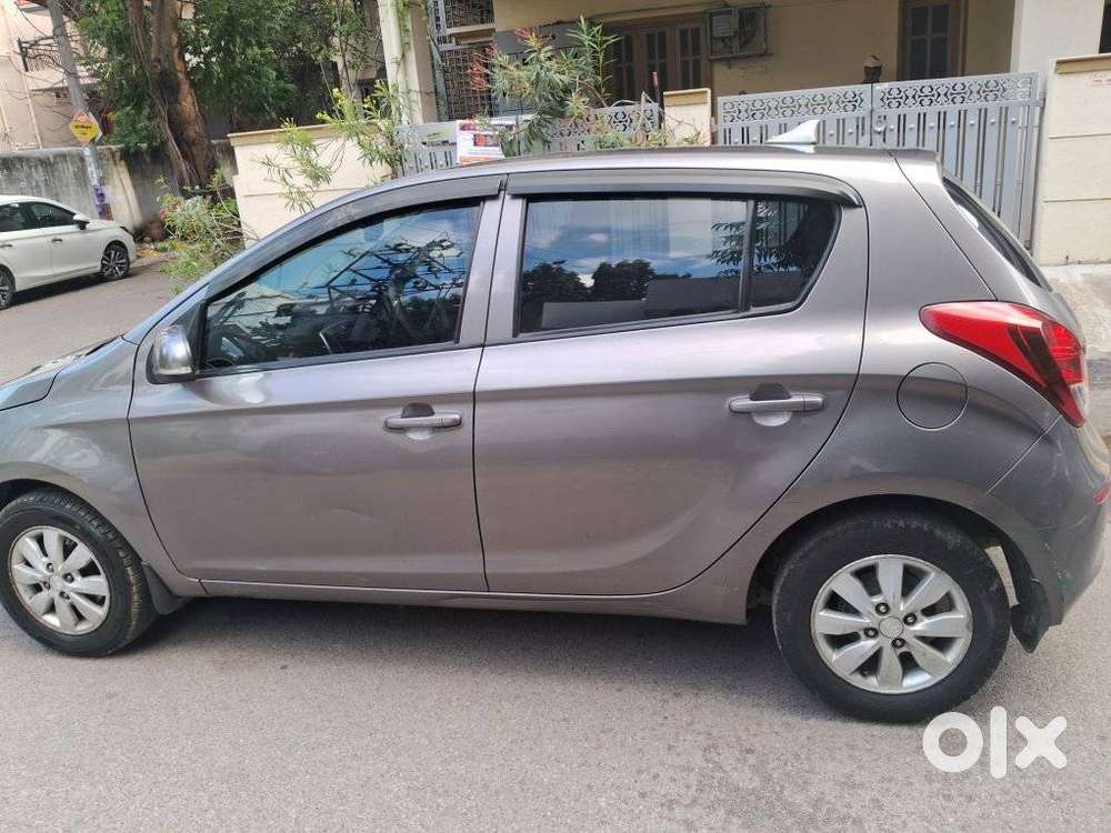 Hyundai I20 Sportz 1.2 Bs-iv, 2013, Petrol