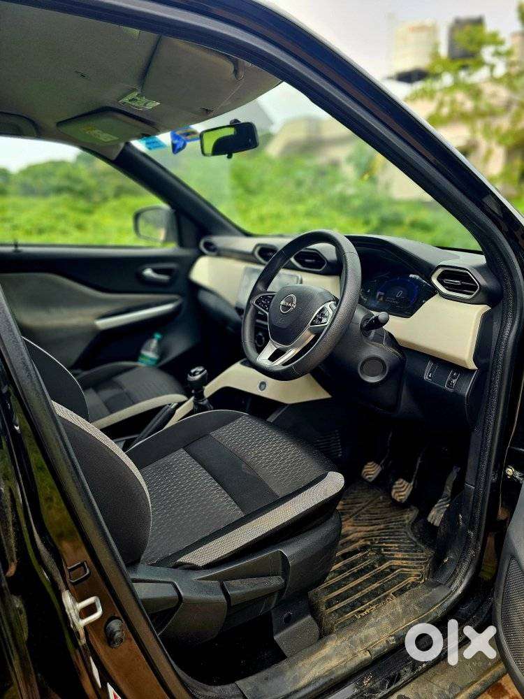 Nissan Magnite 1.0 Xv, 2023, Petrol