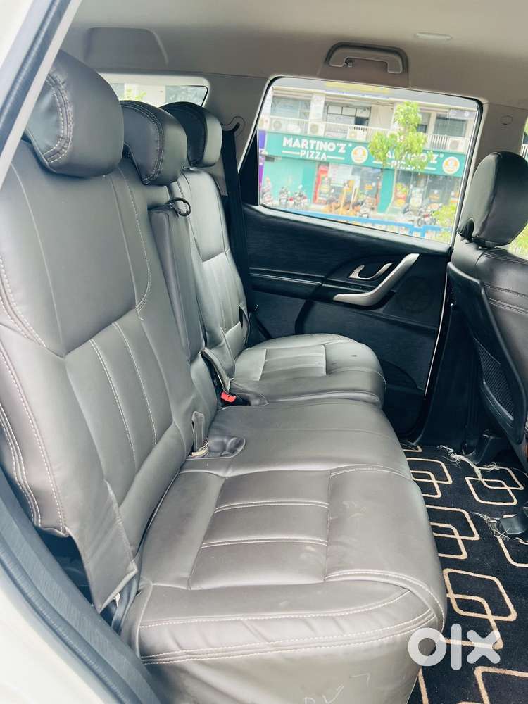 Mahindra Xuv500 W7, 2019, Diesel