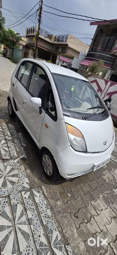 Tata Nano Xe Petrol 2014