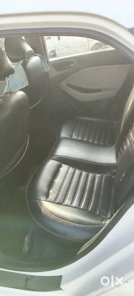 Hyundai I20 2018 August Petrol Well Maintained