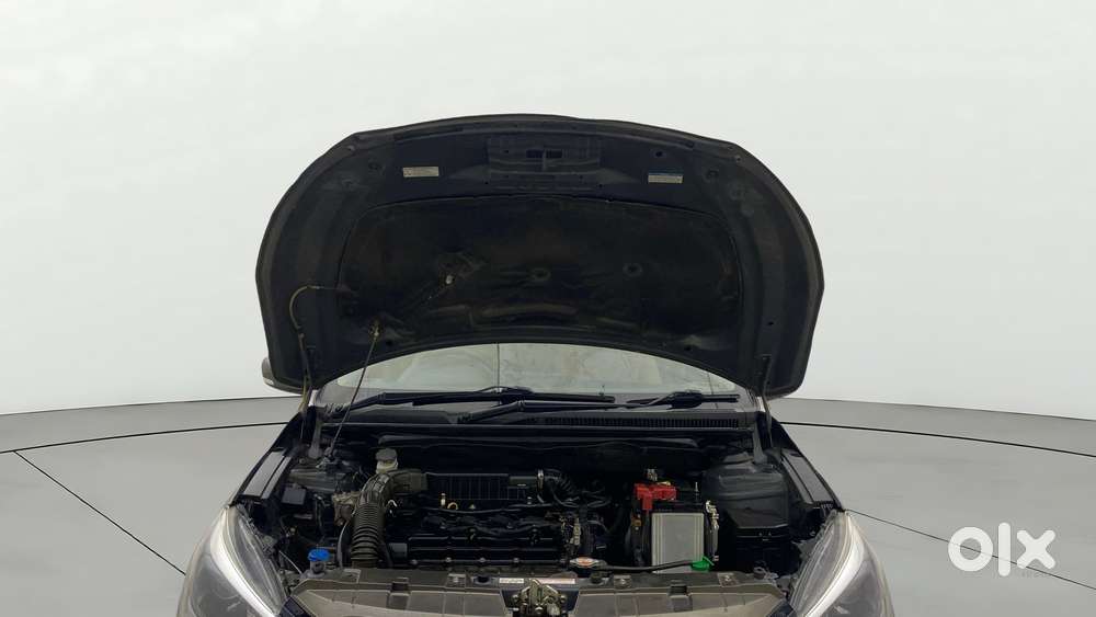 Maruti Suzuki Ciaz 1.5 Zeta Shvs Mt, 2022, Petrol