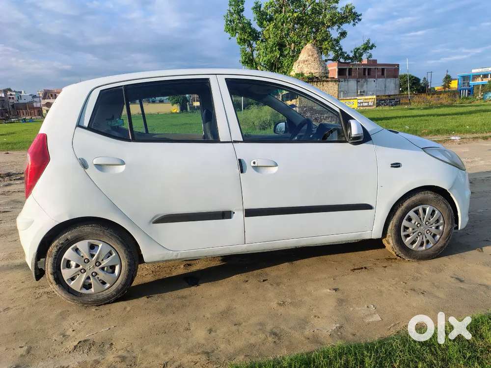 Hyundai I10 Sportz 2013