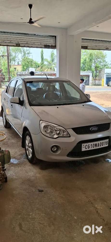 Ford Fiesta Classic 2013 Diesel 104000 Km Driven