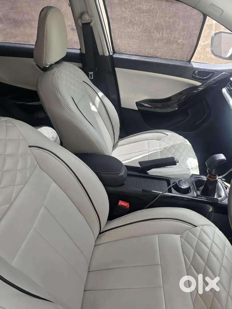 Tata Nexon 2025 Petrol Well Maintained (urgent Sell)