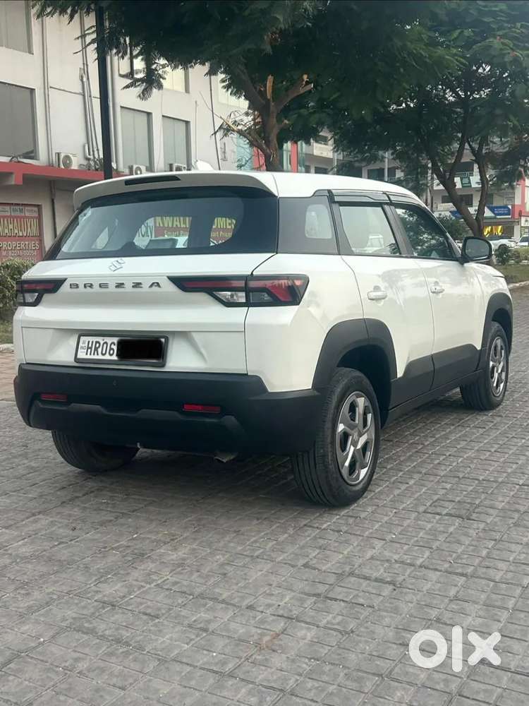 Maruti Suzuki Vitara Brezza 1.5 Lxi, 2025, Petrol