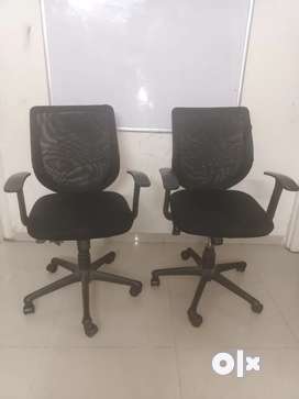 Rolling chair in discount olx