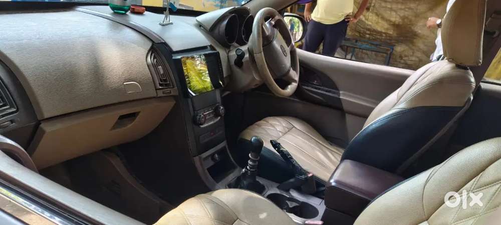 Mahindra Xuv500 2014 Diesel 130000 Km Driven