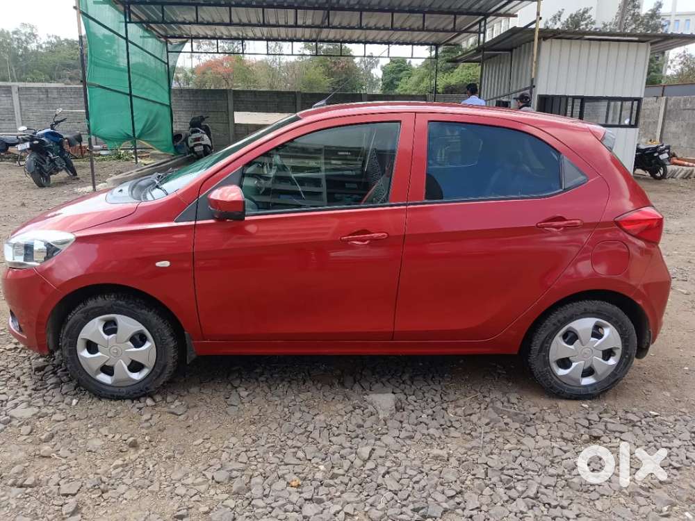 Tata Tiago 1.2 Revotron Xt, 2018, Petrol