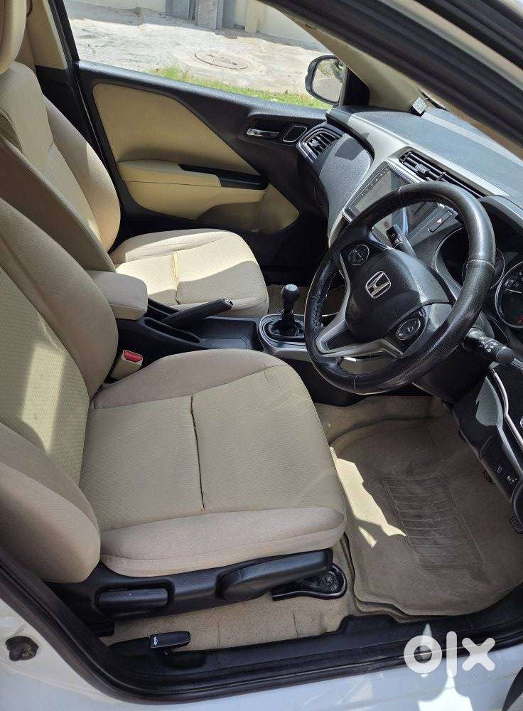 Honda City I-vtec V, 2018, Petrol