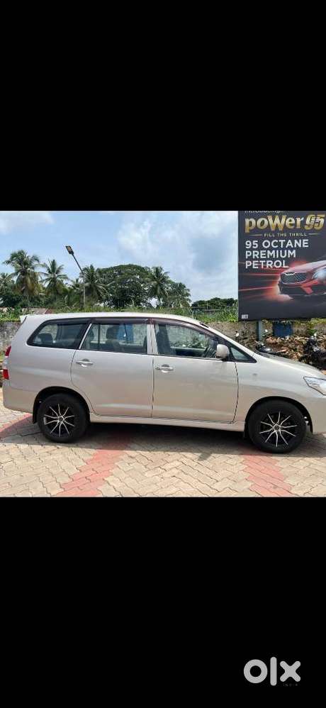 Toyota Innova 2.5 G (diesel) 7 Seater, 2012, Diesel