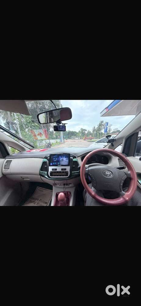 Toyota Innova Diesel 2012