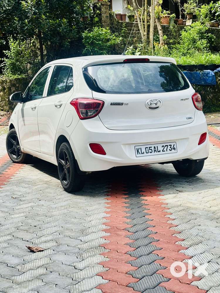 Hyundai Grand I10 Magna, 2015, Petrol