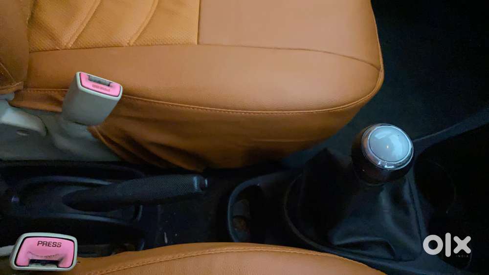 Toyota Etios Liva V Dual Tone, 2019, Petrol