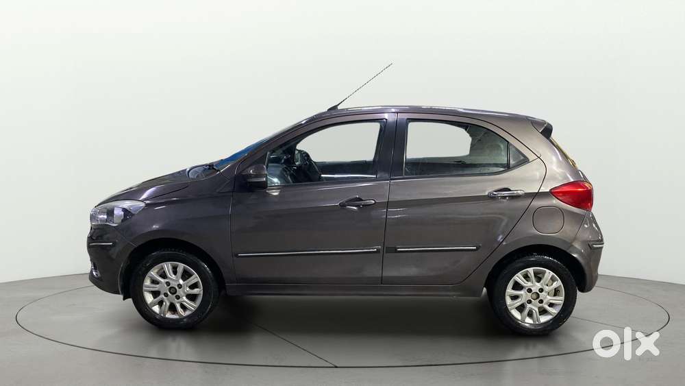 Tata Tiago 1.2 Revotron Xz, 2016, Petrol