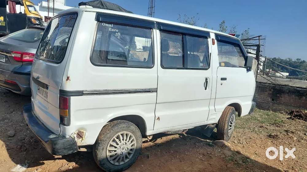 Maruti Suzuki Omni 2009 Petrol 104000 Km Driven