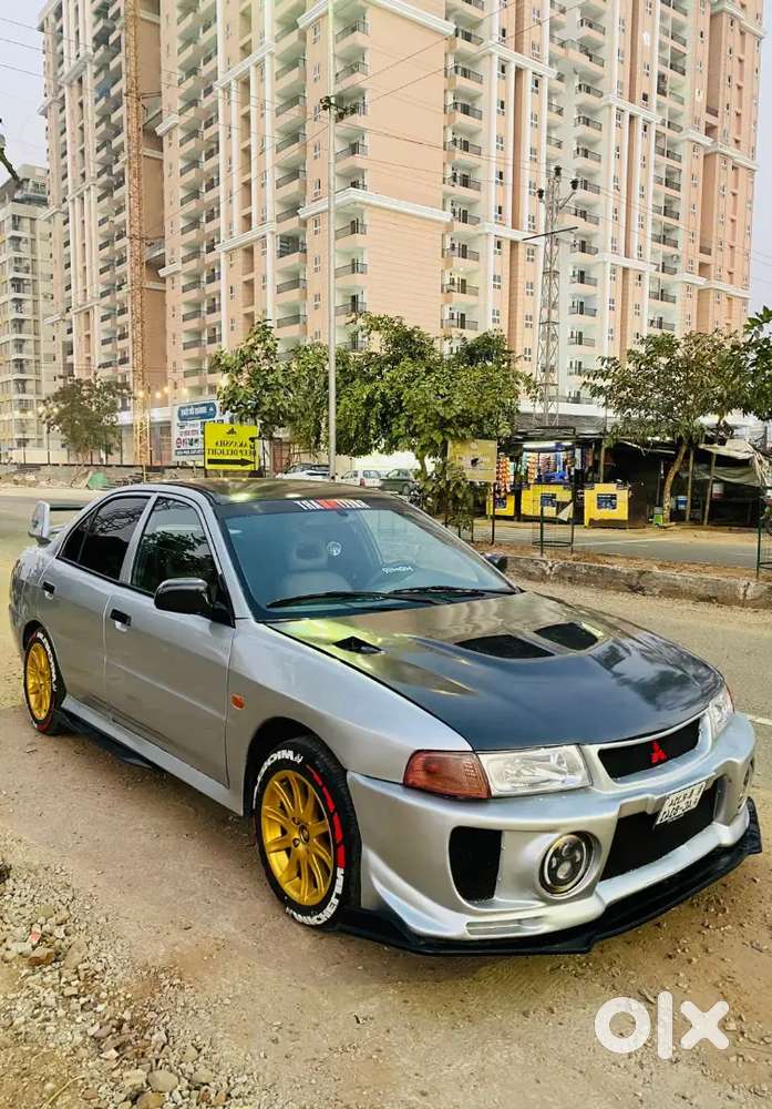 Mitsubishi Lancer 2000 Petrol