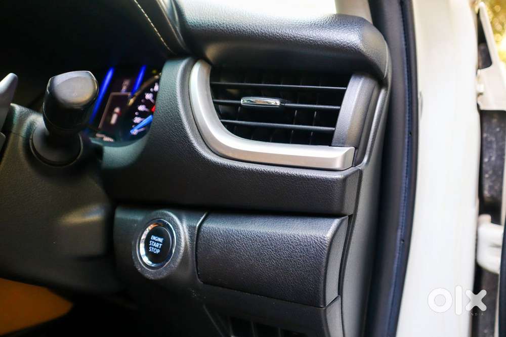 Toyota Fortuner 4x2 At 2.8 Diesel, 2019, Diesel