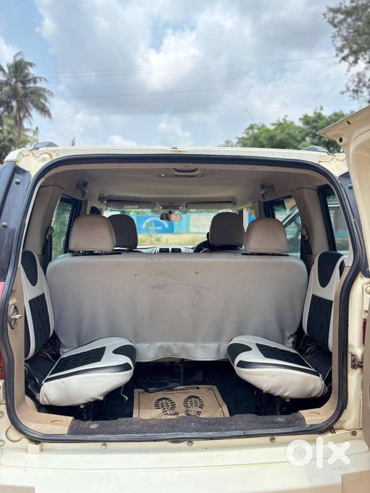 Mahindra Tuv 300 Mhawk100 T8, 2016, Diesel