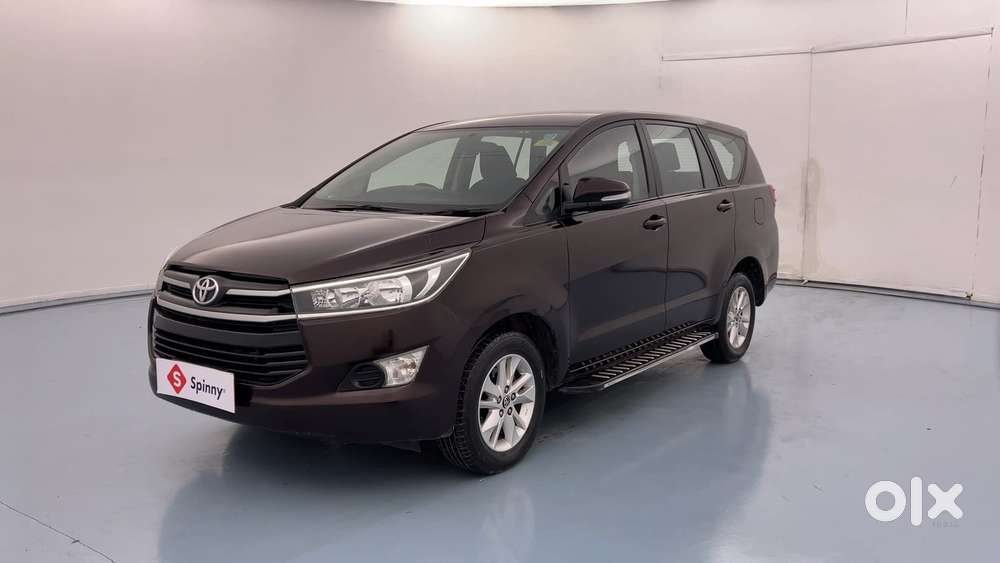 Toyota Innova Crysta [2020-ongoing] 2.4 Gx 7 Str, 2017, Diesel