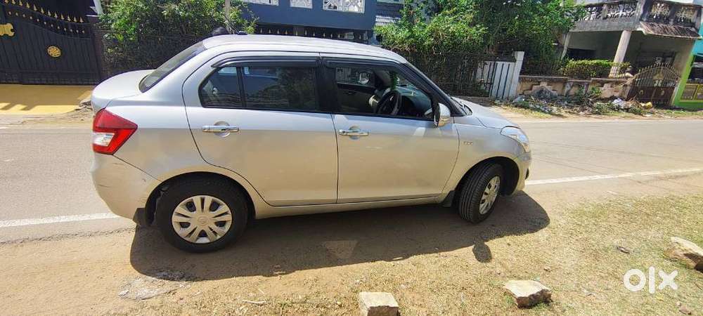 Maruti Suzuki Swift Dzire Vxi, 2013, Petrol