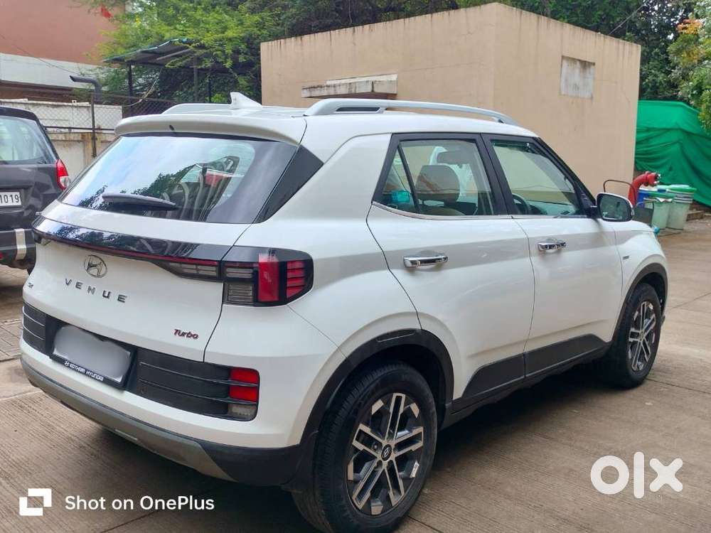 Hyundai Venue 1.0 Sx (o) Turbo Dct — Excellent Condition