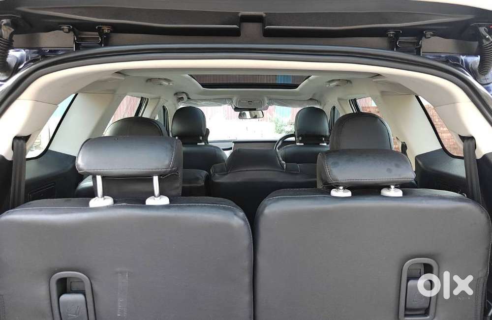 Mahindra Xuv700 2.2 Ax 7 Diesel At Luxury Pack Str, 2023, Diesel