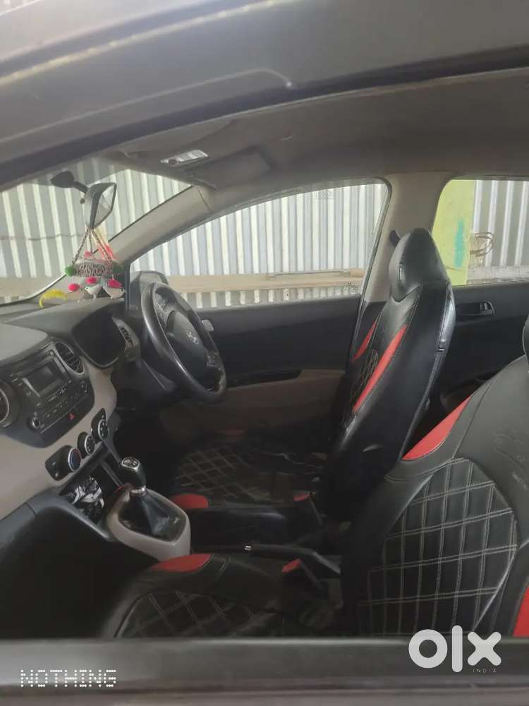 Hyundai Grand I10 Petrol 2015 Variant