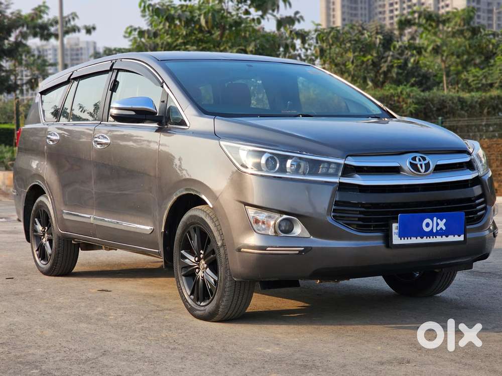 Toyota Innova Crysta