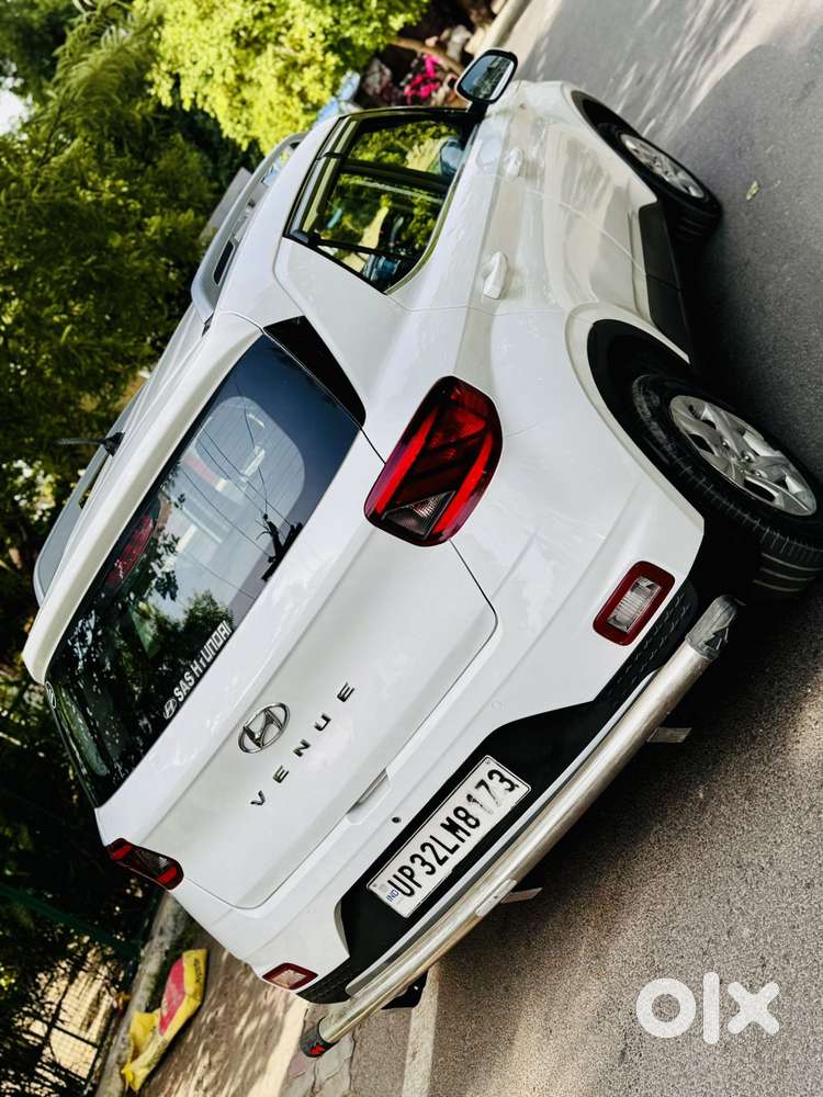 Hyundai Venue S Turbo, 2020, Petrol