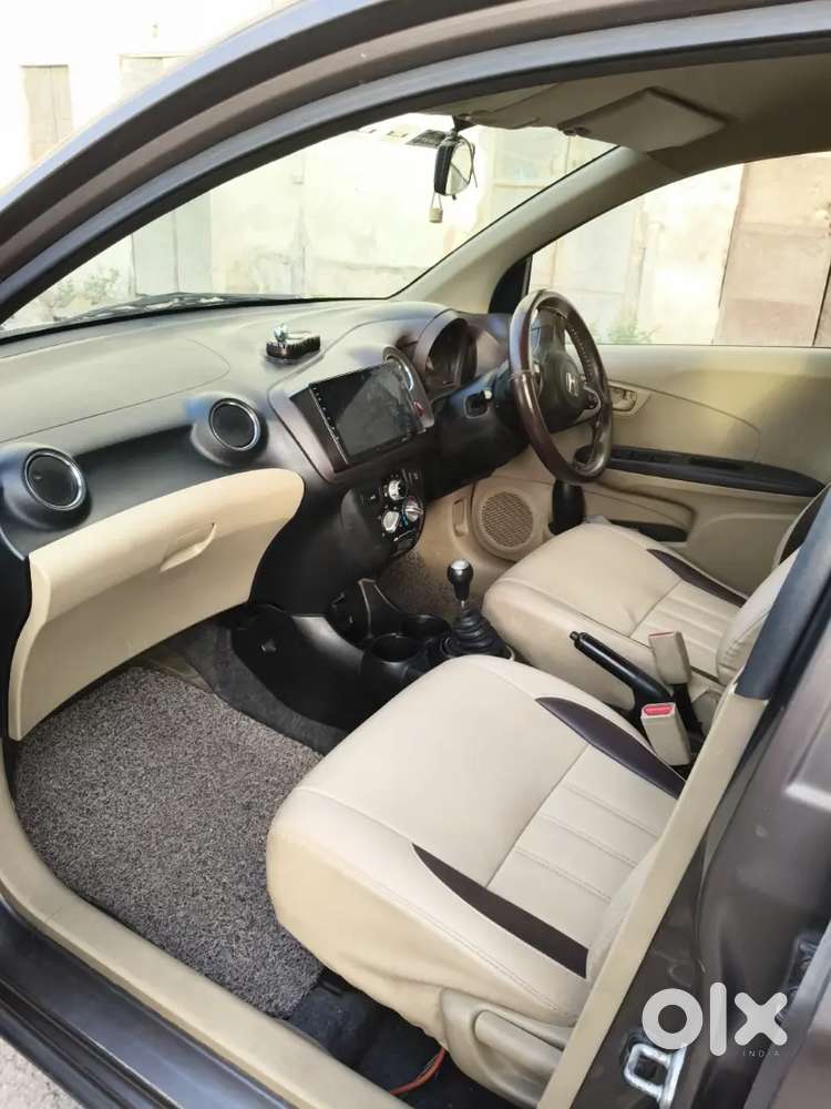 Honda Brio 2013 Petrol Well Maintained