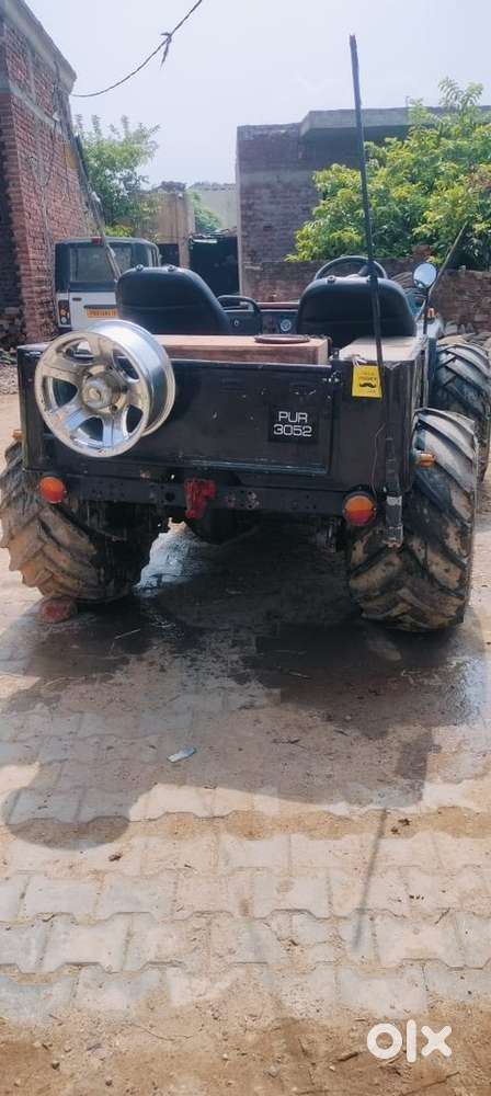 Mahindra Jeep 1974